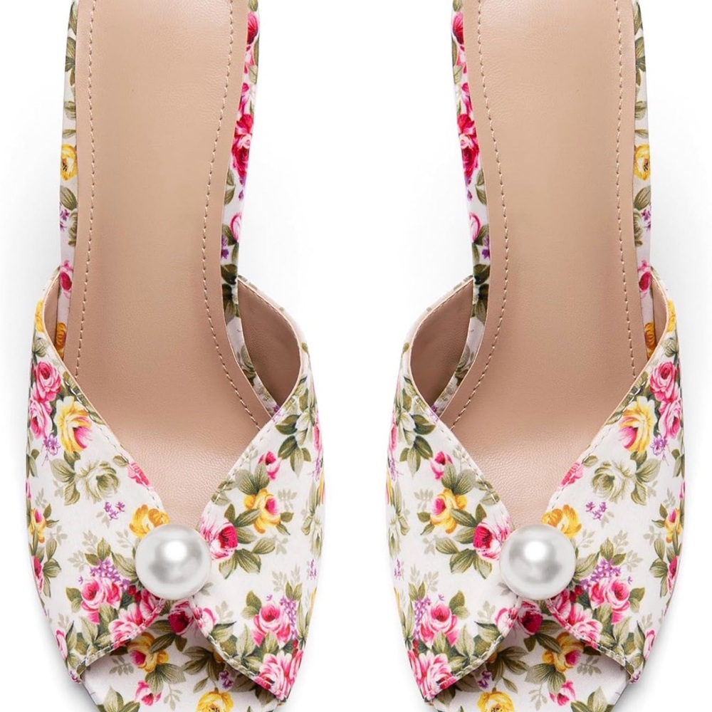 Women’s Lhamo Latso floral mesh stiletto mule heels in size 7 Pearl Accent